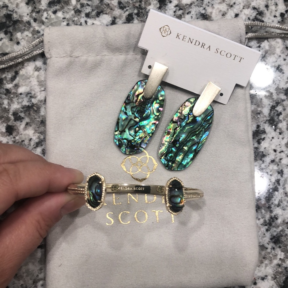 Kendra Scott Set